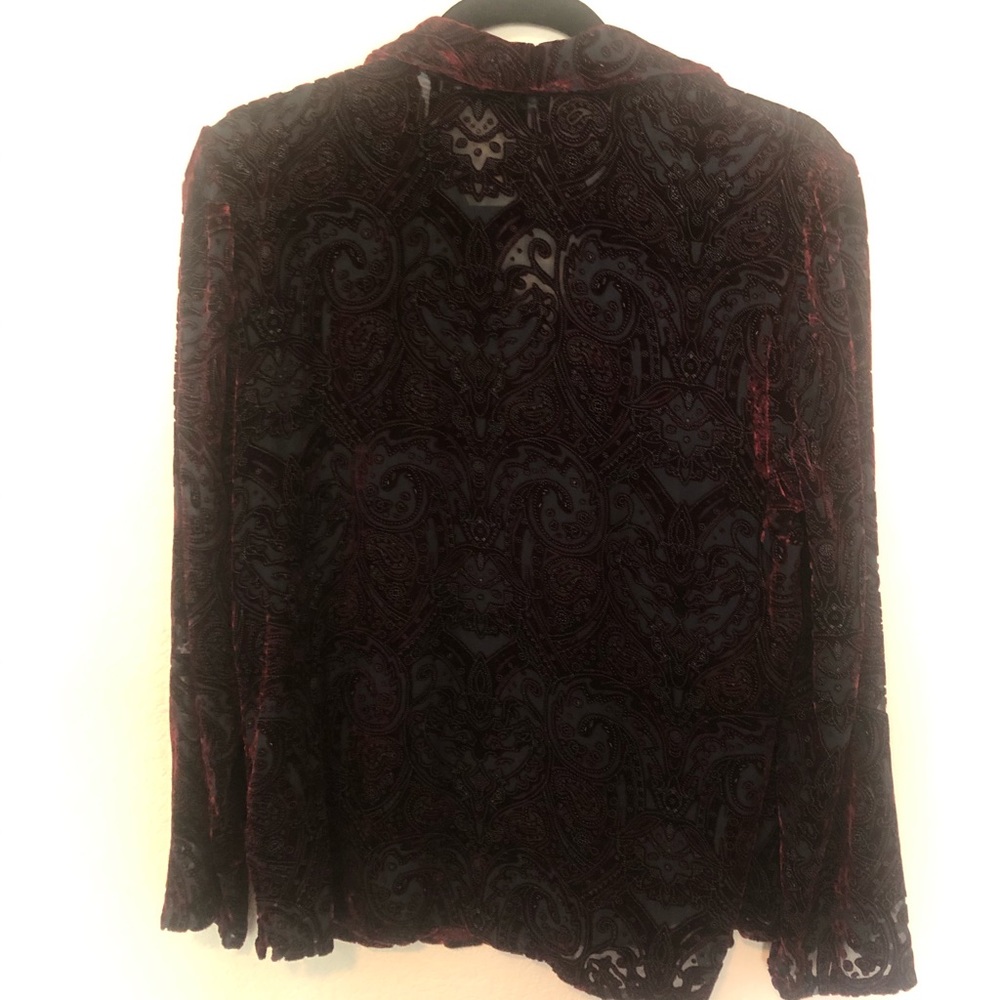 Velvet button down blouse - Picture 2 of 4